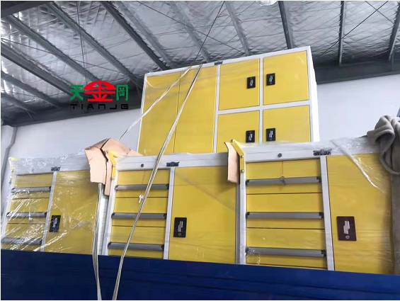 工具柜廠家天金岡秉承“天的胸懷、金的品質、岡的服務”