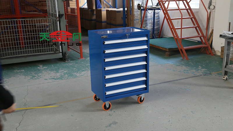 移動(dòng)工具車(chē)