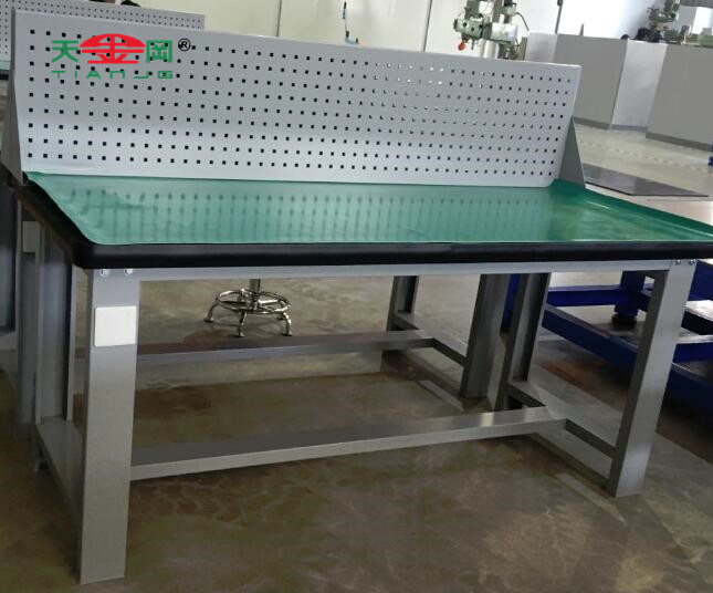 車間工作臺(tái)