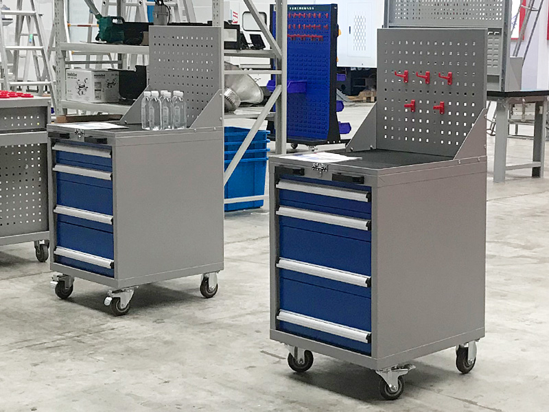 掛板工具車(chē)